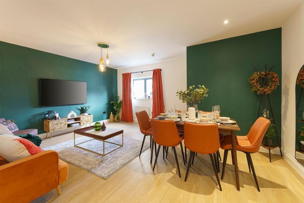 Lilyturf - 2 Bedroom Luxury Apartment By Mint Stays Bristol Buitenkant foto
